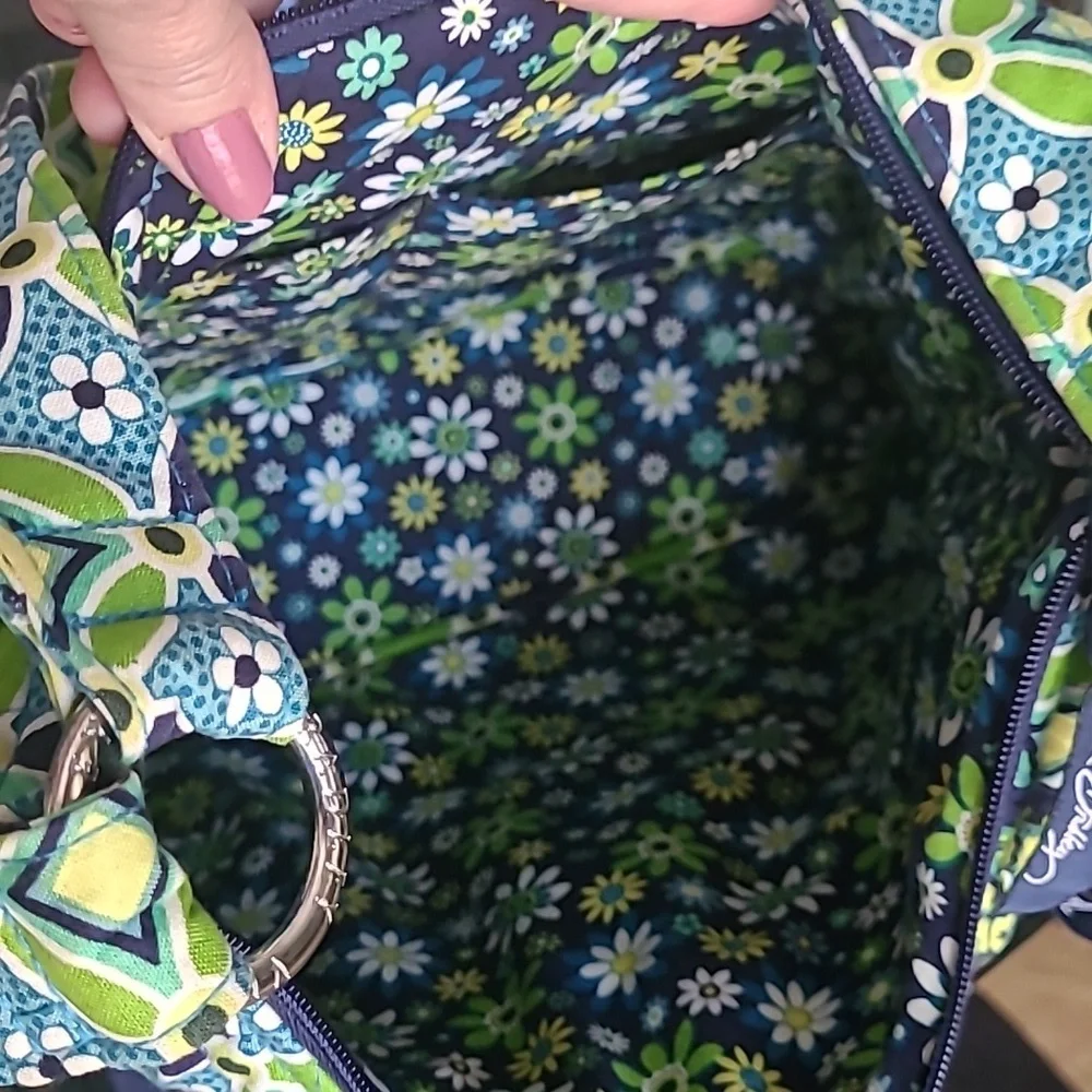 Vera Bradley Hobo Bag ❤️
